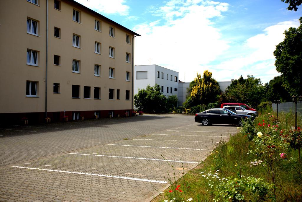 Airport Hotel Walldorf Мёрфэльден-Вальдорф Экстерьер фото
